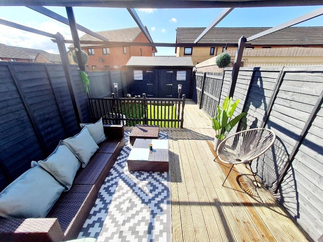 Lovely House With Back Garden - Private Driveway Glasgow Exterior foto